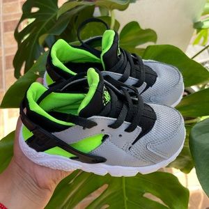 Nike haurache 8c